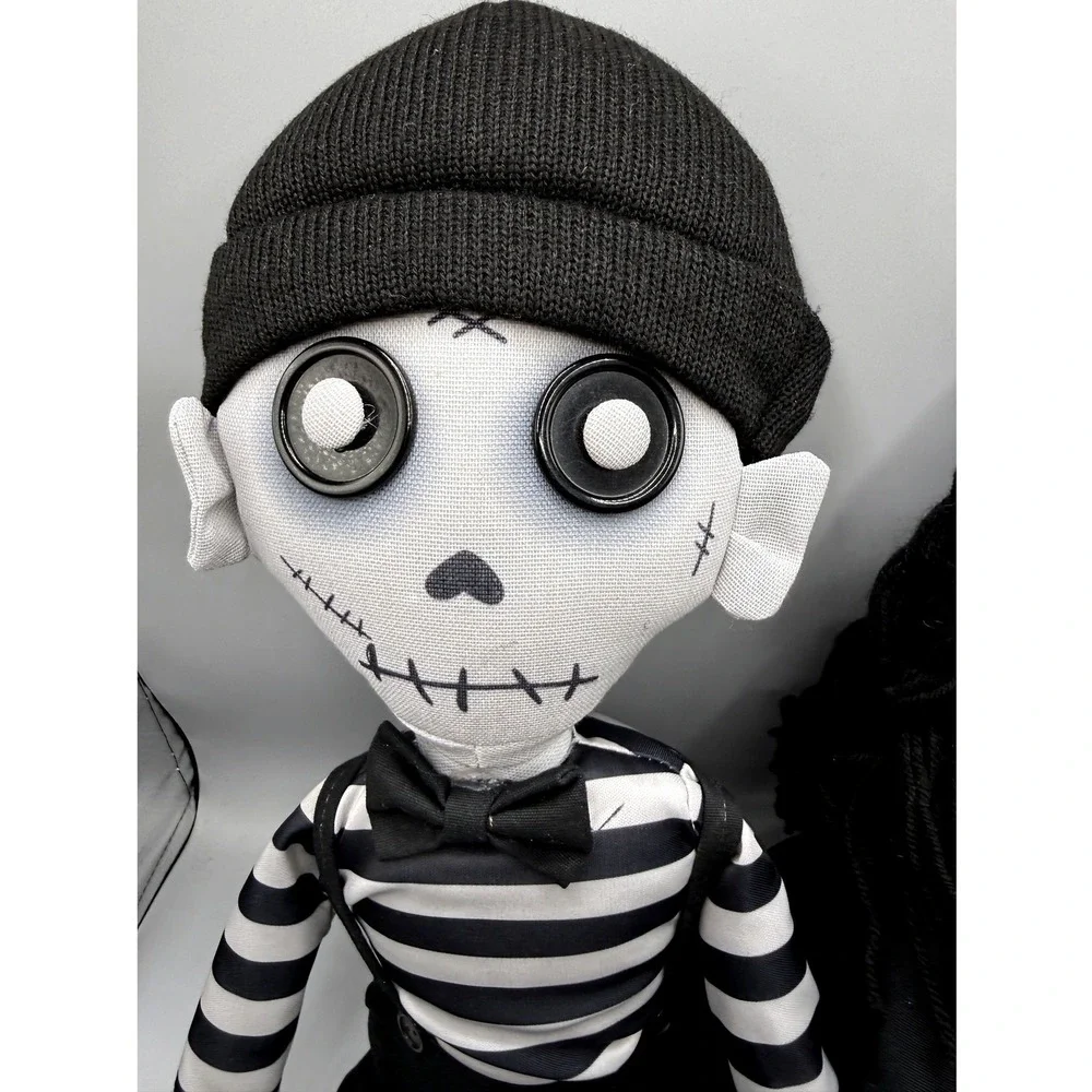 Debi Lilly these dolls